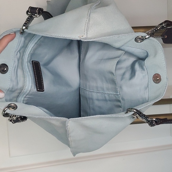 Blue Suede J. McLaughlin tote - Picture 5 of 6